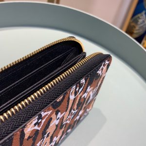 Louis Vuitton wallet - Image 4