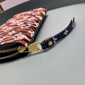 Louis Vuitton wallet - Image 3