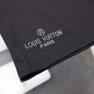 Louis Vuitton T-shirts - Image 3
