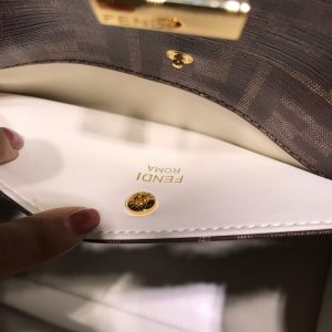 Fendi Peekaboo Bag - Image 8