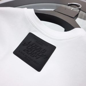 Louis Vuitton T-shirts - Image 5