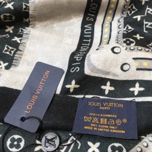 Louis Vuitton Scarf - Image 6