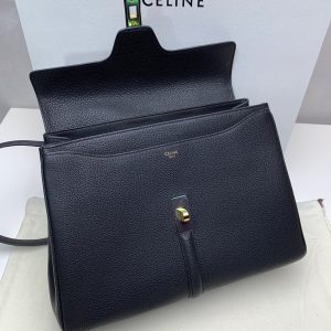 Céline Shoulder Bags - Image 5
