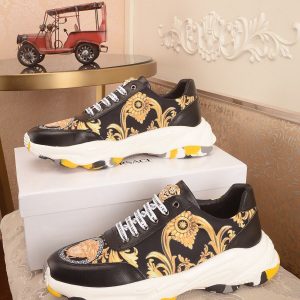 Versace shoes - Image 9