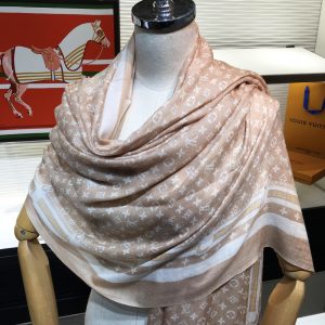 Louis Vuitton Scarf - Image 4