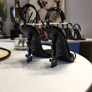 YSL High Heels - Image 4