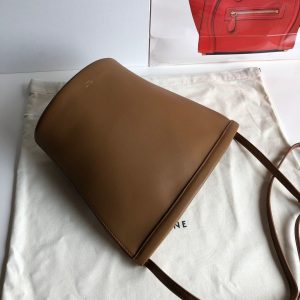 Céline Shoulder Bags - Image 3