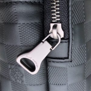 Louis Vuitton AVENUE - Image 6