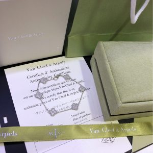 Van Cleef & Arpels Bracelet - Image 7