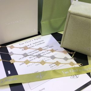 Van Cleef & Arpels Bracelet - Image 6