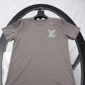 Louis Vuitton T-shirts - Image 7