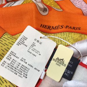 Hermès Scarf - Image 6