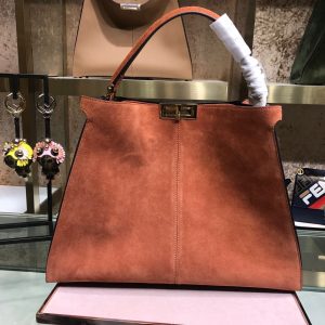 Fendi Peekaboo Bag - Image 6