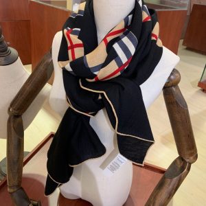 Burberry Scarf - Image 3