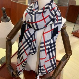 Burberry Scarf - Image 3
