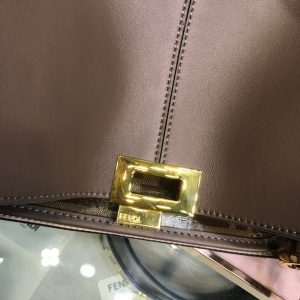 Fendi Peekaboo Bag - Image 7