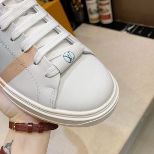 Louis Vuitton Shoes - Image 3