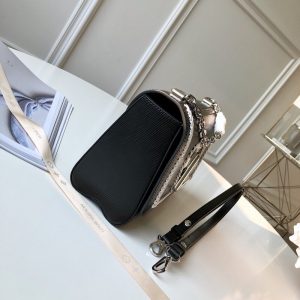 Louis Vuitton Twist Bag - Image 5