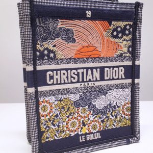 Dior Book Tote - Image 9