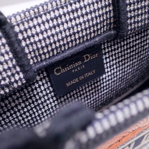 Dior Book Tote - Image 4
