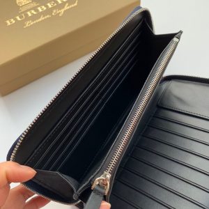 Burberry Wallet - Image 8