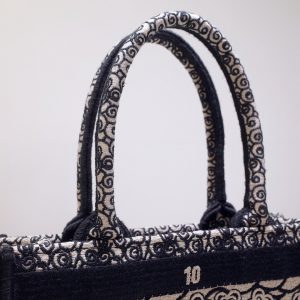 Dior Book Tote - Image 8