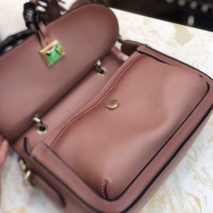 Gucci Handbag - Image 6