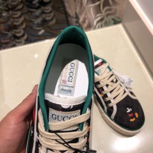 Gucci Shoes - Image 4