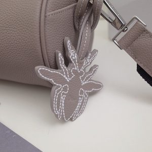 Dior Shoulder Bags - Image 9