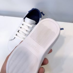 Givenchy shoes - Image 3