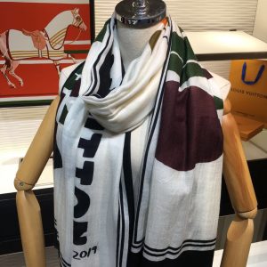 Louis Vuitton Scarf - Image 5