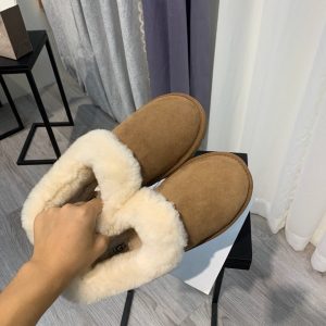UGG boots - Image 5