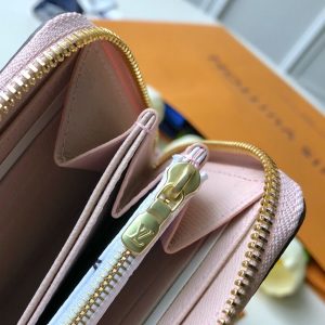 Louis Vuitton Zippy Wallet - Image 6