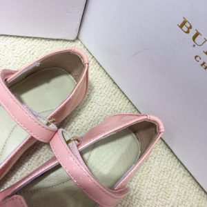 Burberry shoes - Image 8