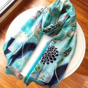 Gucci Scarf - Image 4