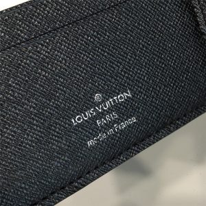 LOUIS VUITTON Wallet - Image 7