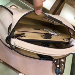 Fendi Peekaboo Bag - Image 4