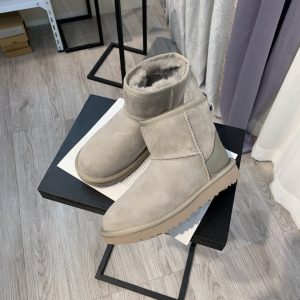 UGG boots - Image 7
