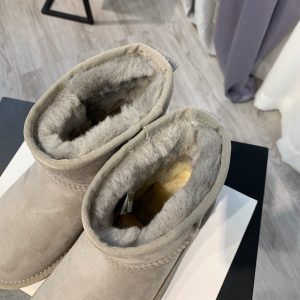 UGG boots - Image 3
