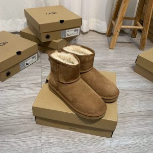UGG boots - Image 6