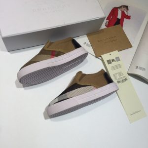 Burberry shoes - Image 6