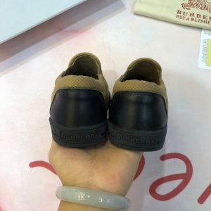 Burberry shoes - Image 8