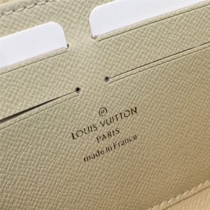LOUIS VUITTON ZIPPY - Image 6