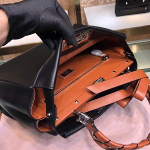 Fendi Peekaboo Bag - Image 9