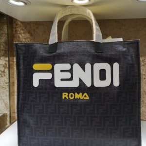 Fendi Bag - Image 9