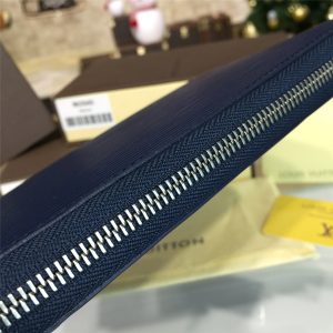 LOUIS VUITTON ZIPPY - Image 4