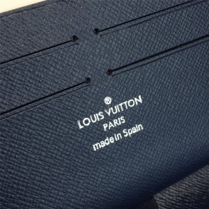 LOUIS VUITTON ZIPPY - Image 7