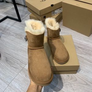 UGG boots - Image 4