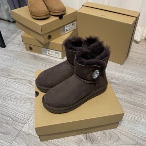 UGG boots - Image 6