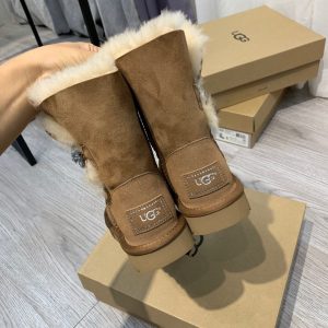 UGG boots - Image 3